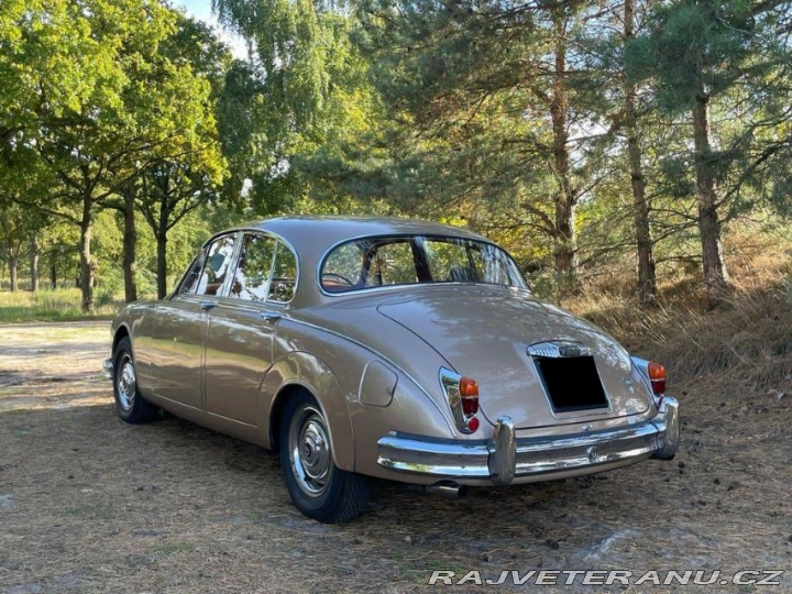 Daimler Ostatní modely Saloon 1965