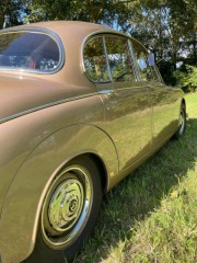 Daimler Ostatní modely Saloon 1965
