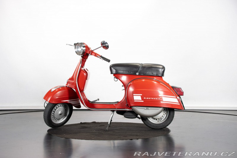 Piaggio Vespa 200 RALLY