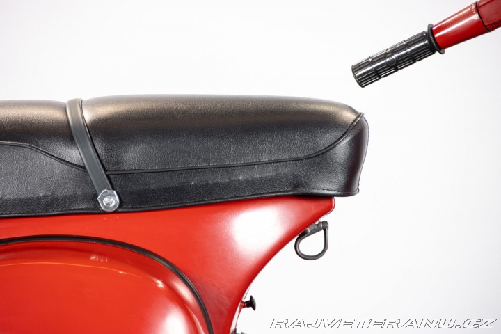 Piaggio Vespa 200 RALLY 1976