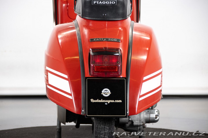 Piaggio Vespa 200 RALLY 1976