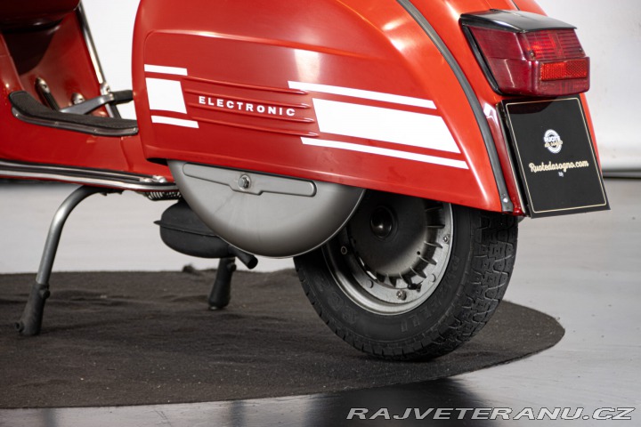 Piaggio Vespa 200 RALLY 1976