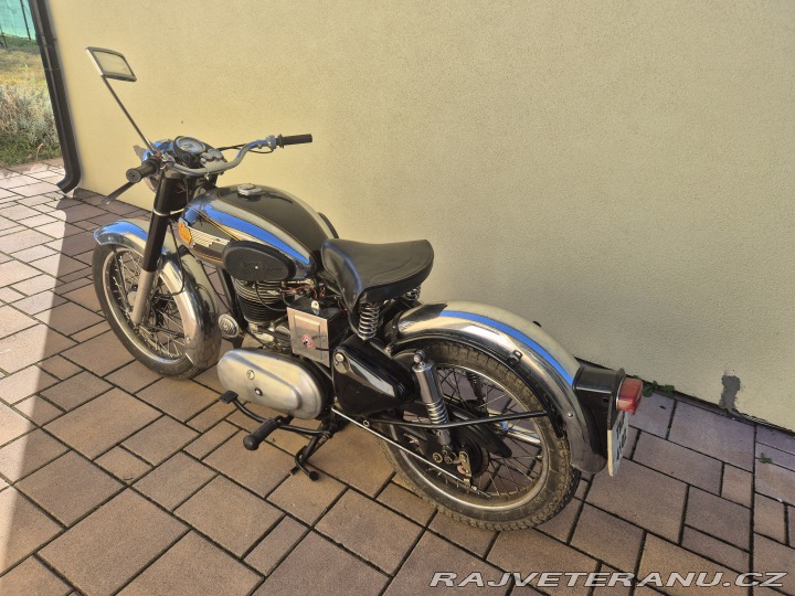 Ostatní značky Ostatní modely Royal Enfield Bullet 350 1972