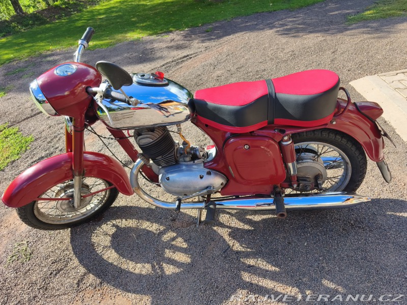 Jawa 250 353