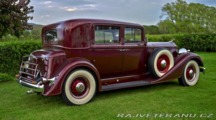 Packard Eight 1101 1934