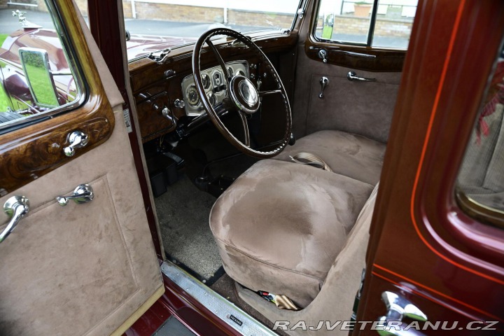 Packard Eight 1101 1934