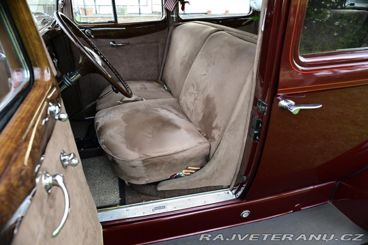 Packard Eight 1101 1934