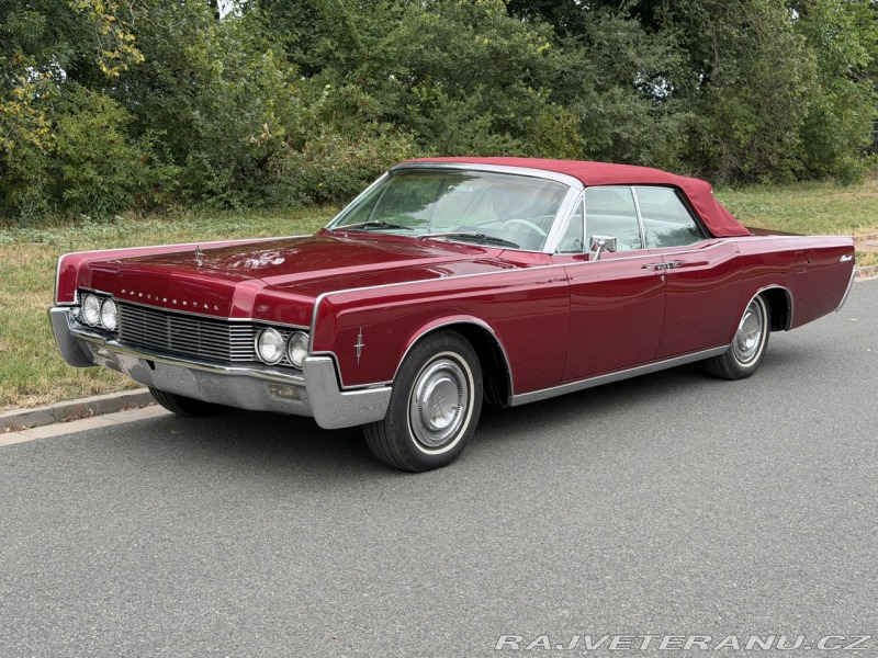 Lincoln Continental Convertible 1966