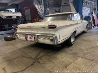 Oldsmobile 88 dynamic 4 door flattop