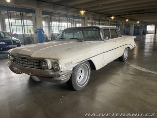 Oldsmobile 88 dynamic 4 door flattop 1960