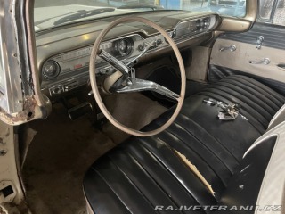 Oldsmobile 88 dynamic 4 door flattop 1960