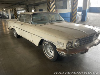 Oldsmobile 88 dynamic 4 door flattop 1960