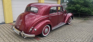 Mercedes-Benz 220 W187 1952