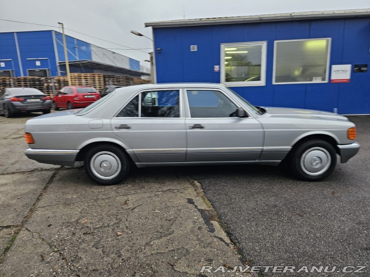 Mercedes-Benz 300 SE 1988