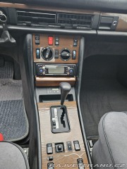 Mercedes-Benz 300 SE 1988