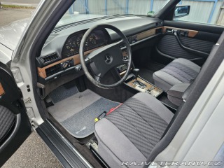 Mercedes-Benz 300 SE 1988
