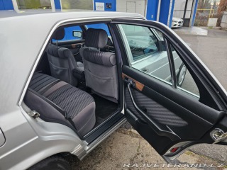 Mercedes-Benz 300 SE 1988