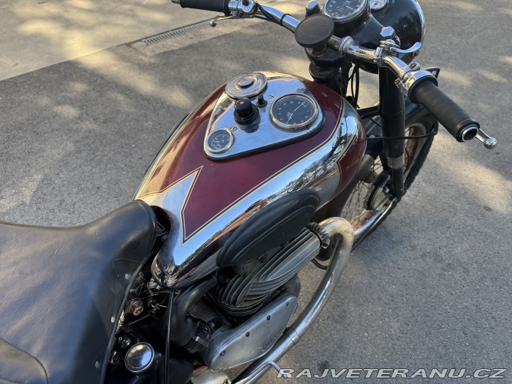Ostatní značky Ostatní modely Ariel Square Four 4G Mk I 1952