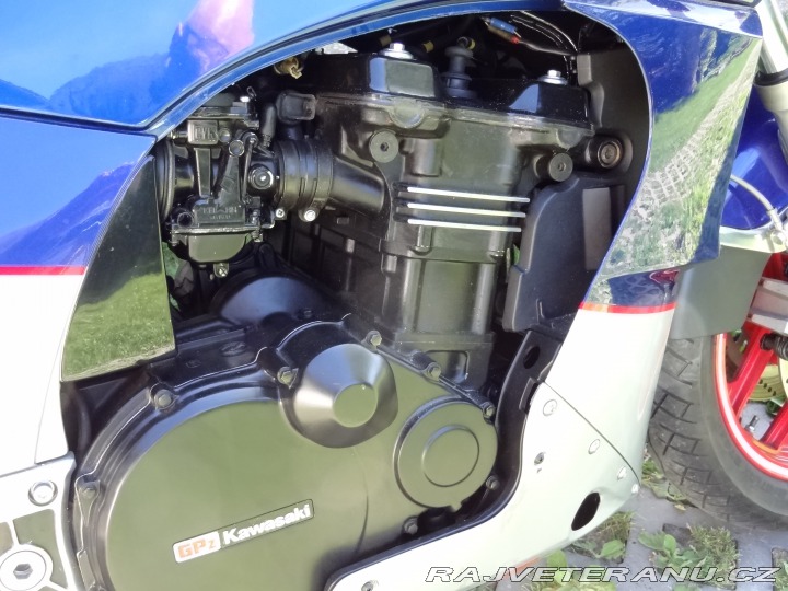 Kawasaki GPZ GPZ 900 R 1988