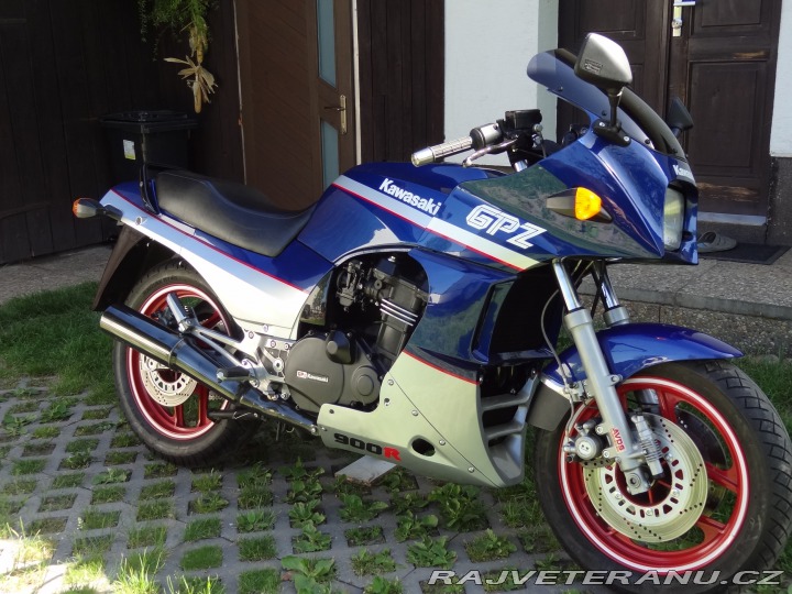 Kawasaki GPZ GPZ 900 R 1988