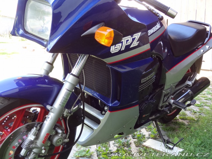 Kawasaki GPZ GPZ 900 R 1988