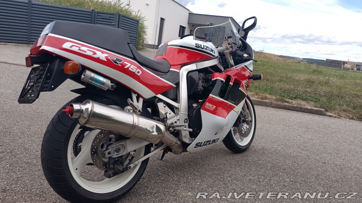 Suzuki GSX GSX-R 750 1990
