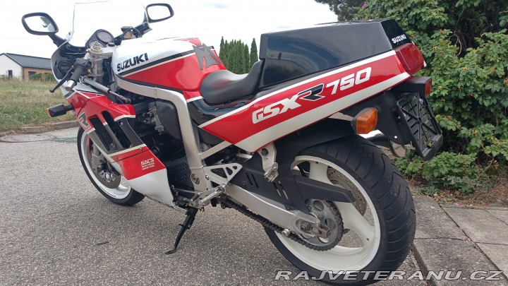 Suzuki GSX GSX-R 750 1990