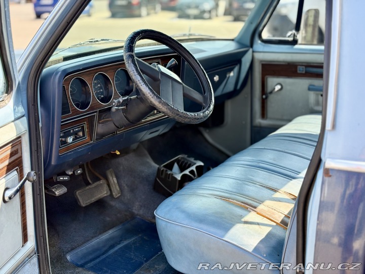 Dodge D 150 ROYAL SE 1986