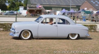 Ford T Kustom Hot Rod 1951