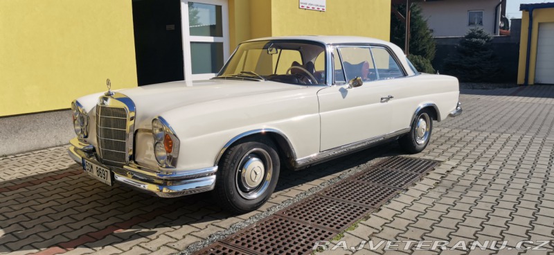 Mercedes-Benz 220 220 SE B/C