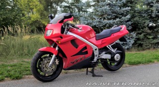 Honda Ostatní modely VFR 750 F RC36 1995