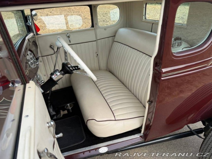 Ford A Hot Rod (Custom) 1930