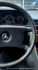 Mercedes-Benz S 2,0   S124 200TE 1990