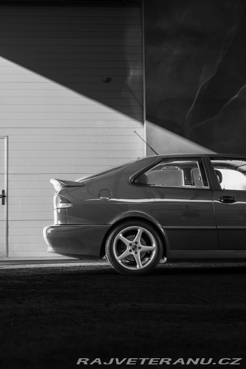 Saab 9-3 Viggen 2000