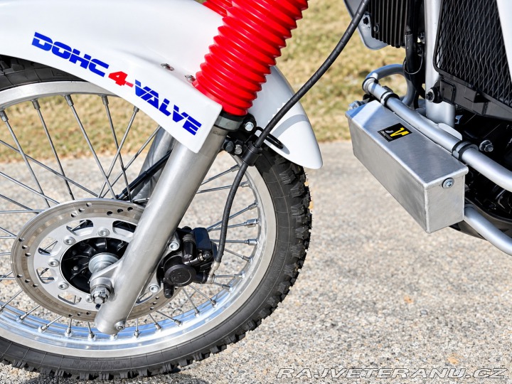 Kawasaki KL R 650 A1 – AUKCE 1987