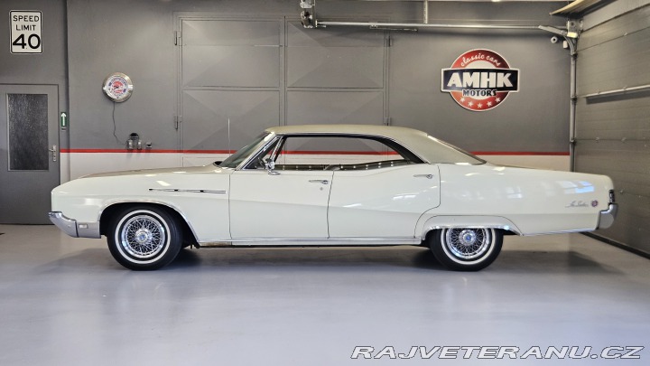 Buick LeSabre -vynikající orig. stav 1968