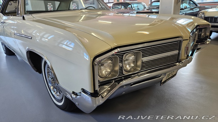 Buick LeSabre -vynikající orig. stav 1968