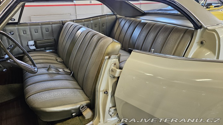 Buick LeSabre -vynikající orig. stav 1968
