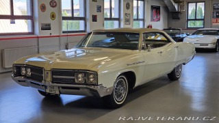 Buick LeSabre -vynikající orig. stav 1968