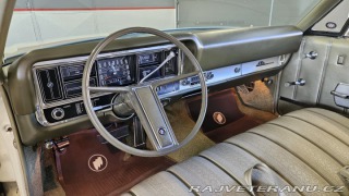 Buick LeSabre -vynikající orig. stav 1968