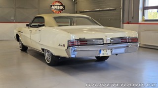 Buick LeSabre -vynikající orig. stav 1968