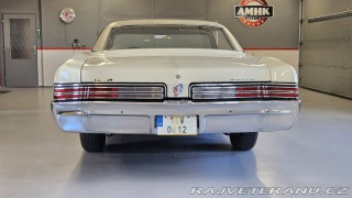Buick LeSabre -vynikající orig. stav 1968