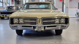 Buick LeSabre -vynikající orig. stav 1968