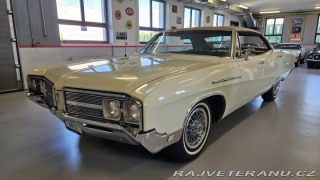 Buick LeSabre -vynikající orig. stav 1968