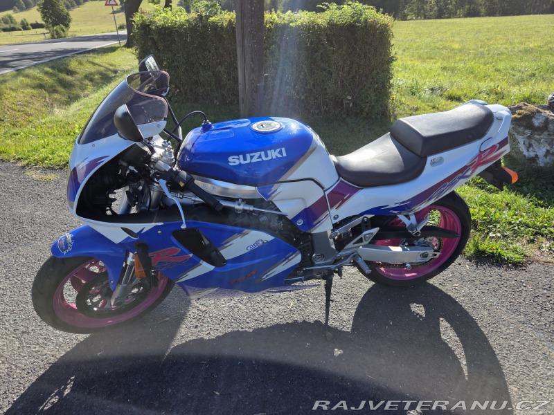 Suzuki GSX Gsxr750w