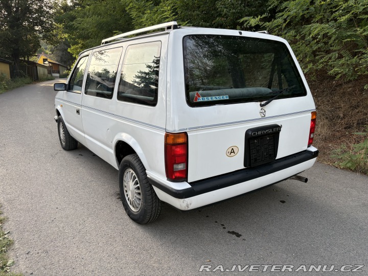 Chrysler Ostatní modely Voyager 3.0 V6 1988