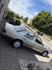 Mercedes-Benz 230 1987