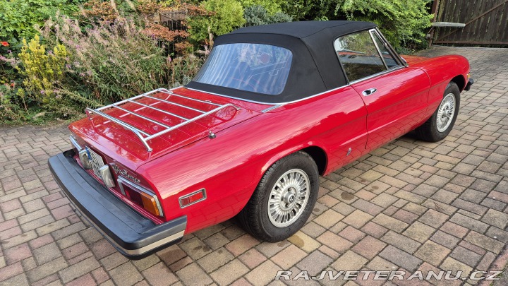 Alfa Romeo Spider 1977