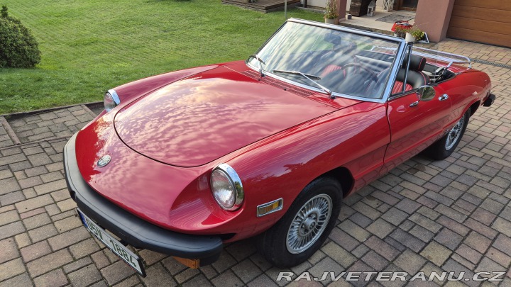 Alfa Romeo Spider 1977