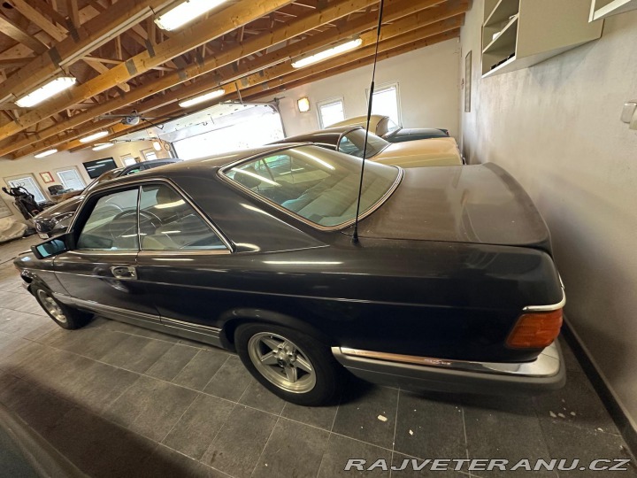 Mercedes-Benz 560 W126 1987